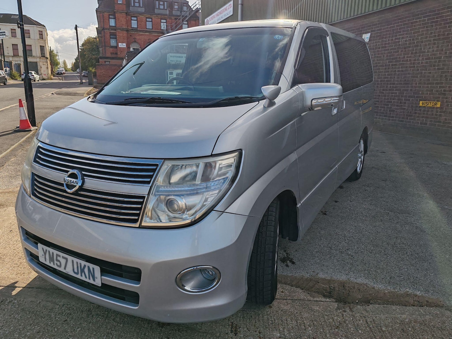 Used Nissan Elgrand 2025 for sale - 76660578: Photo 4
