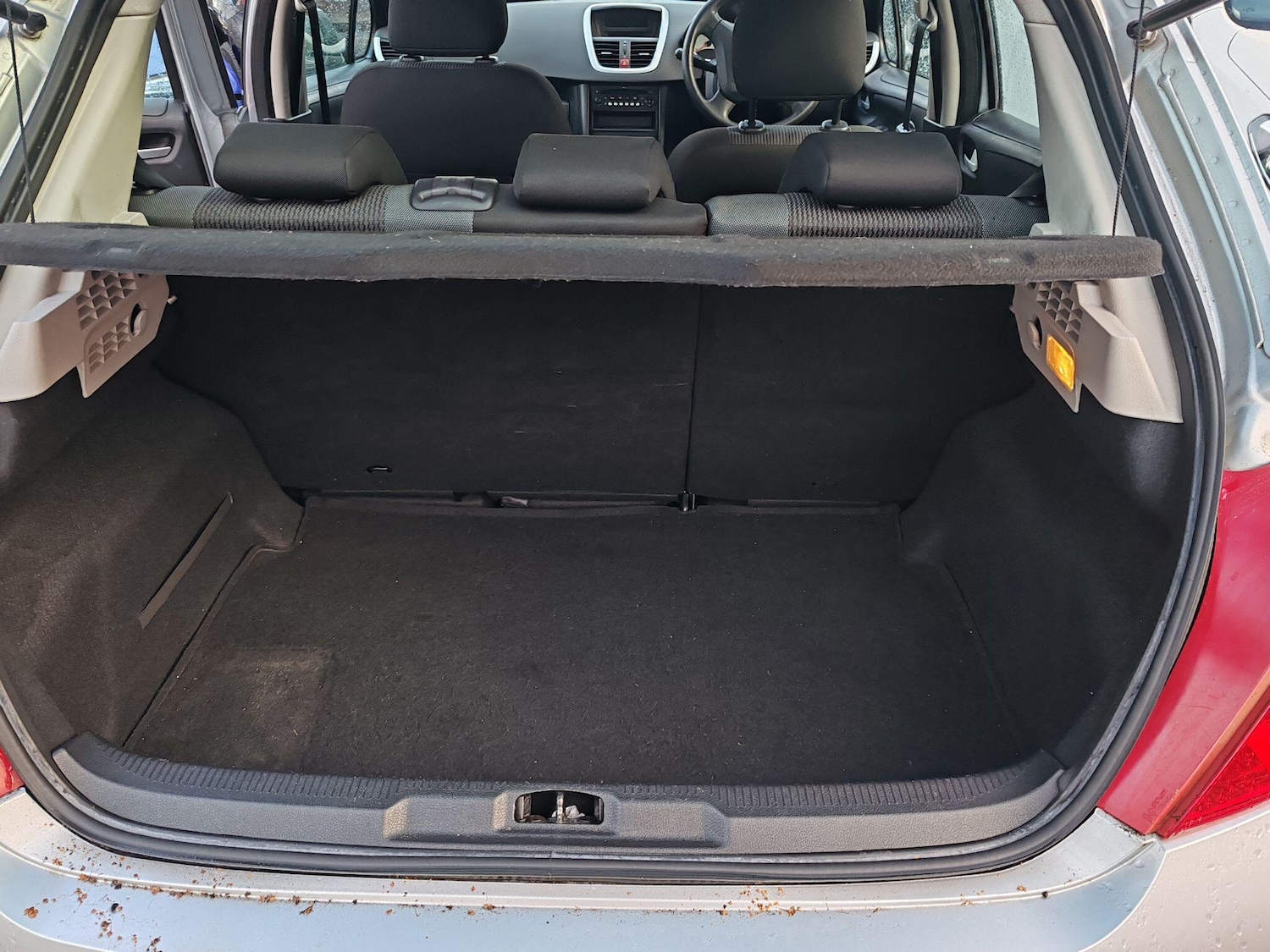 Used Peugeot 207 2009 for sale - 77203000: Photo 14