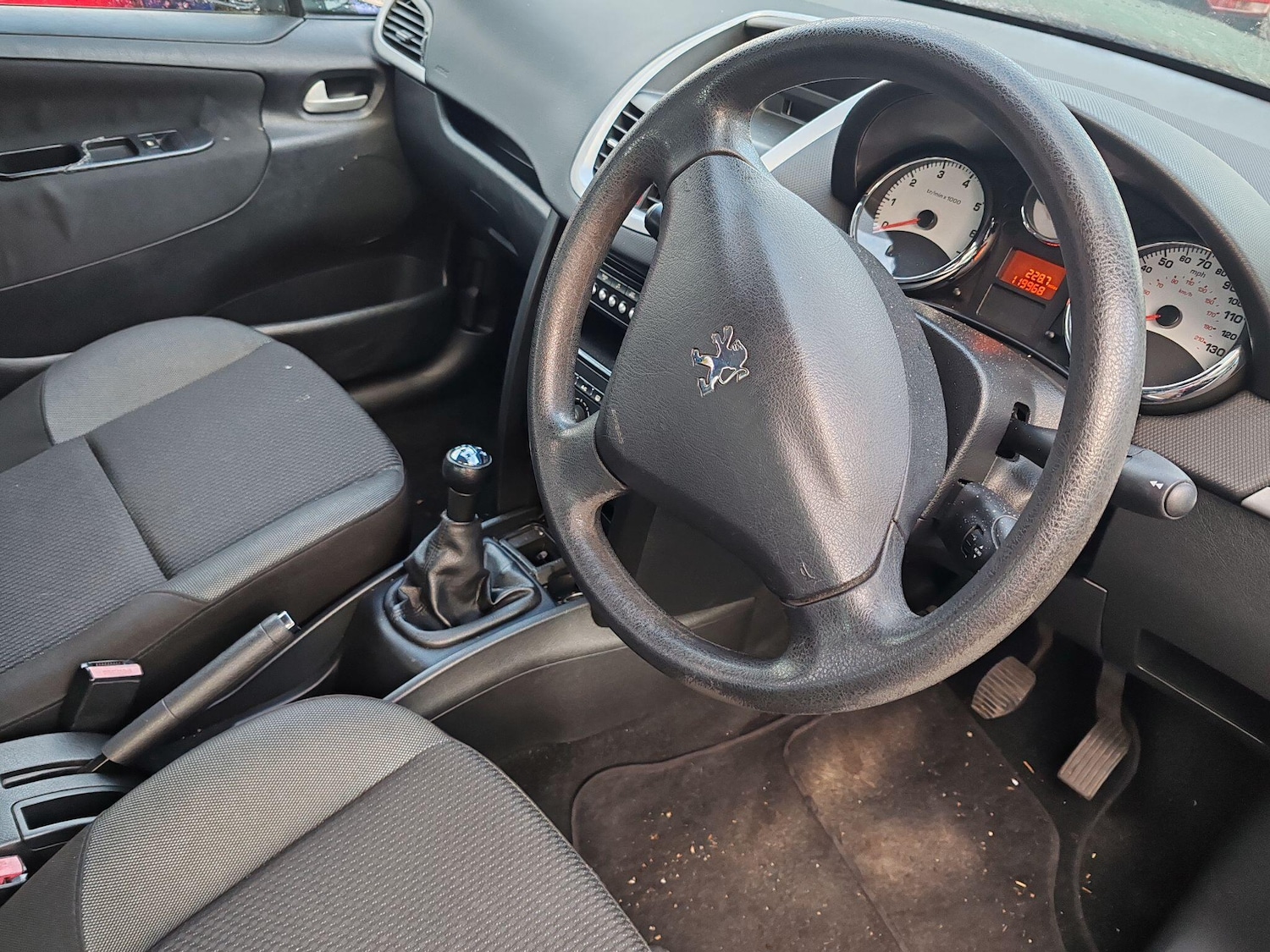 Used Peugeot 207 2009 for sale - 77203000: Photo 19