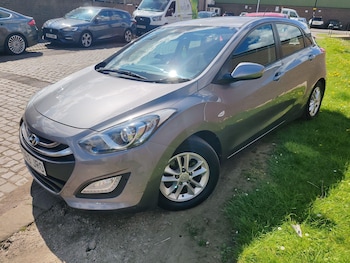 Used Hyundai i30 2013 for sale - 78319386: Photo