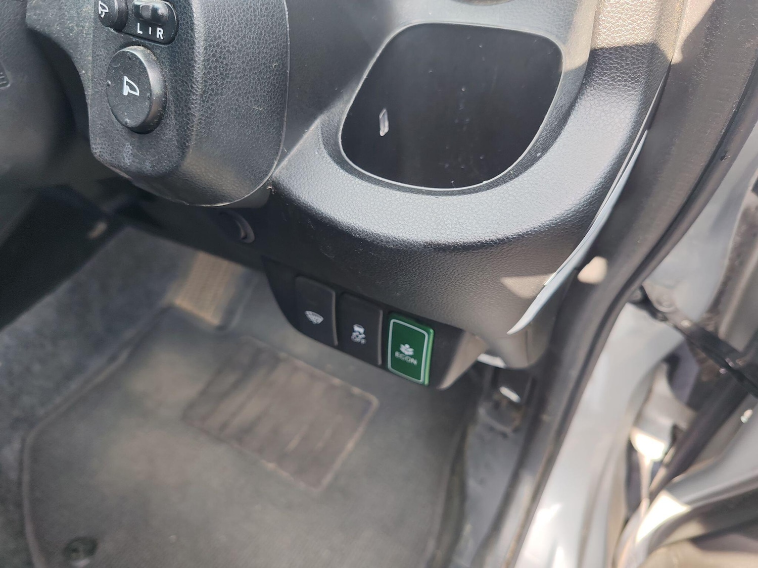 Vehicle 29