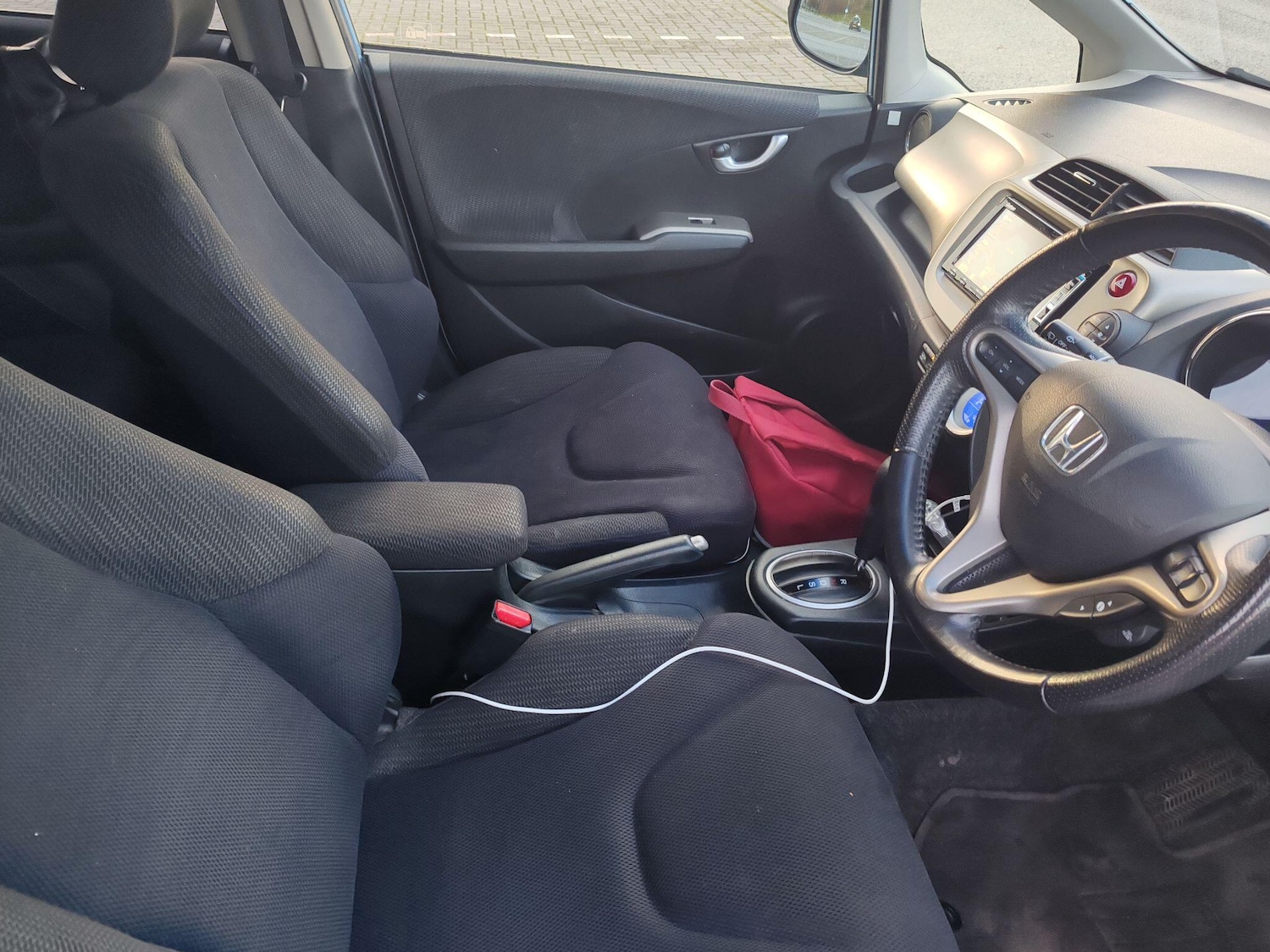 Used Honda Fit for sale - 77084400: Photo 26