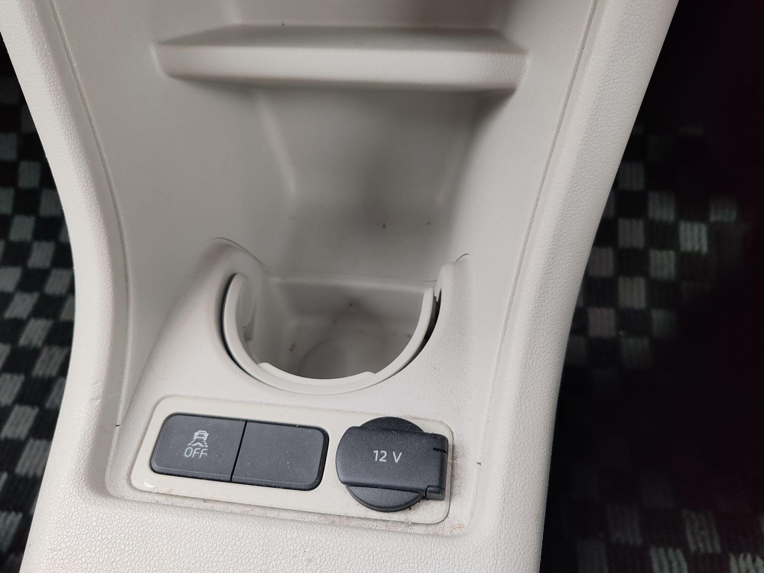 Used Volkswagen up! for sale - 76855661: Photo 17