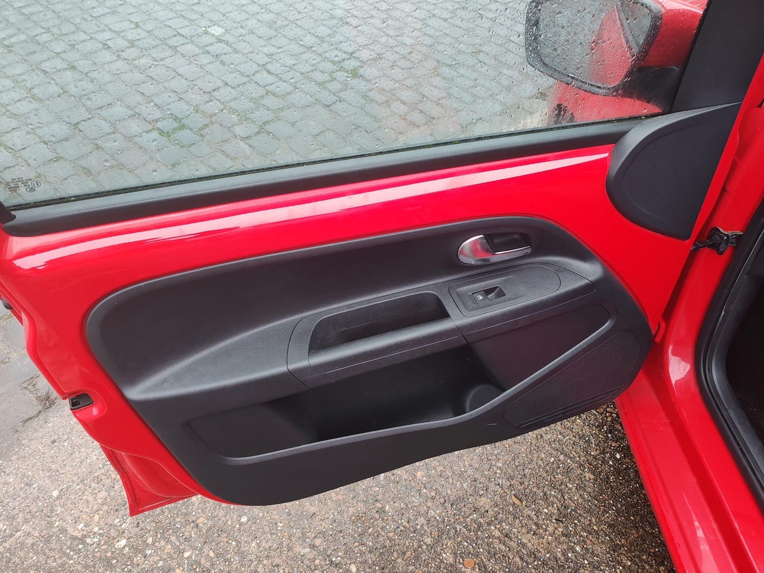 Used Volkswagen up! for sale - 76855661: Photo 29