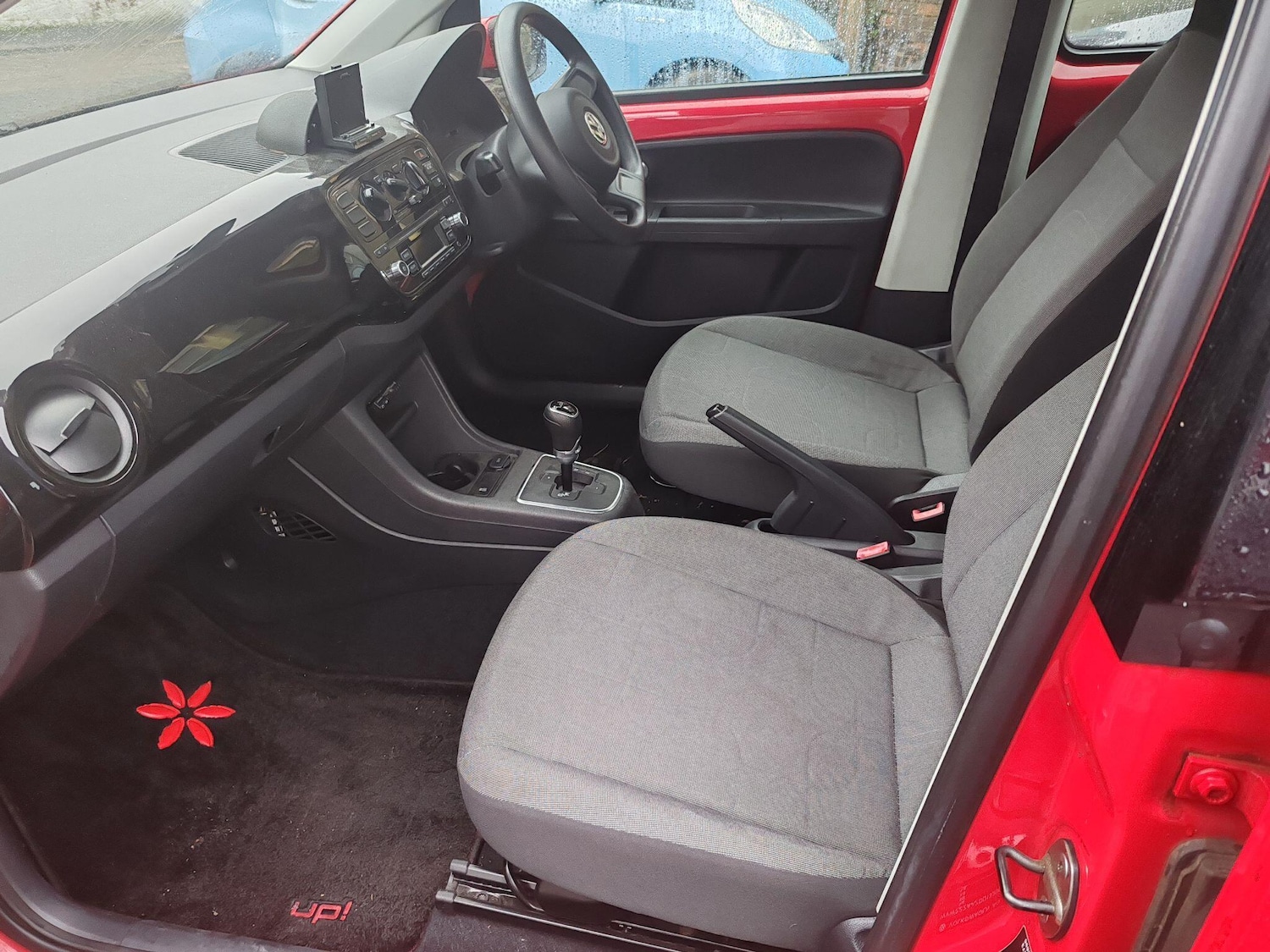 Used Volkswagen up! for sale - 76855661: Photo 34