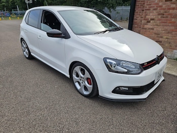 Volkswagen - Polo