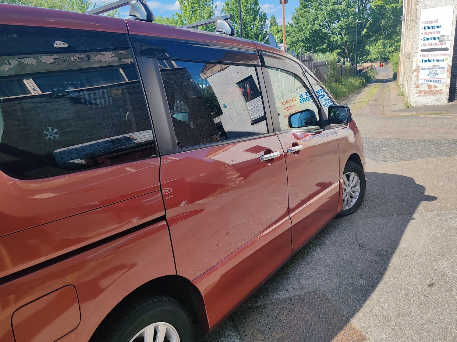 Used Nissan Serena 2025 for sale - 76660584: Photo 11