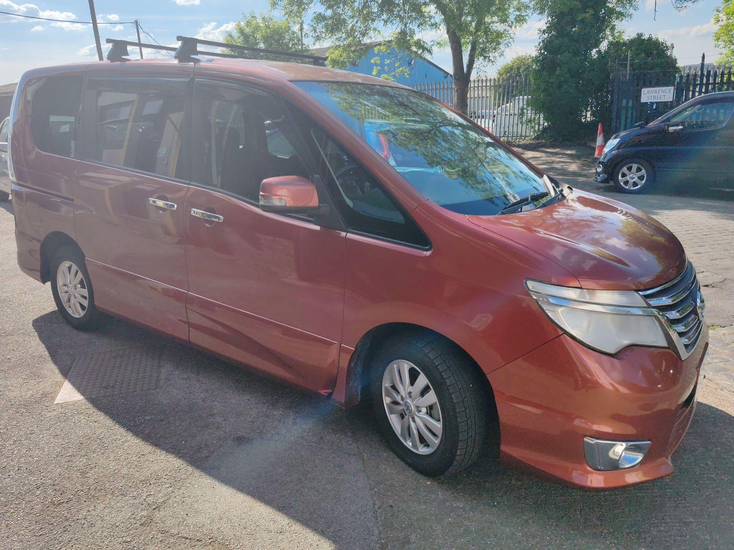 Used Nissan Serena 2025 for sale - 76660584: Photo 13