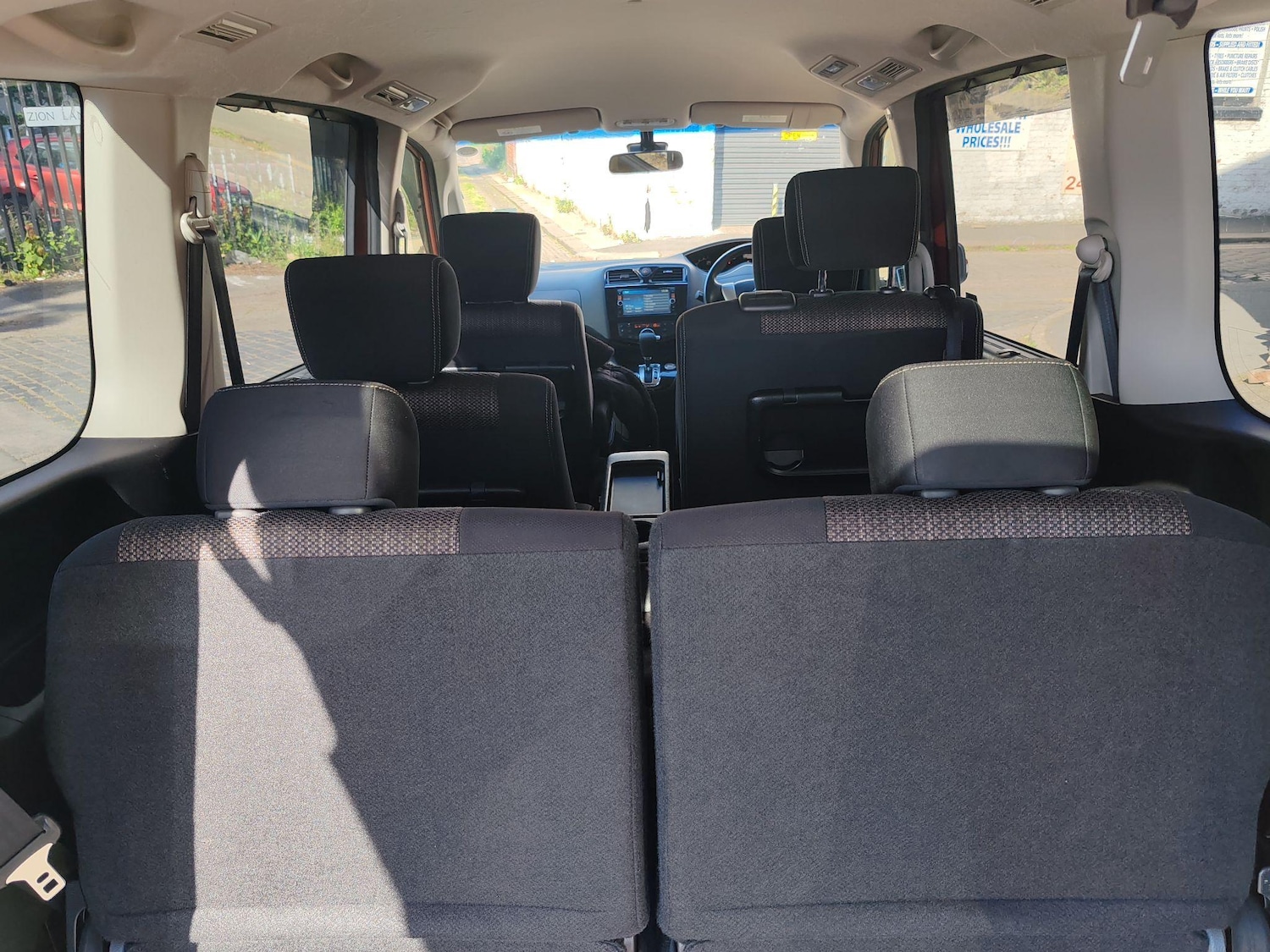 Used Nissan Serena 2025 for sale - 76660584: Photo 24