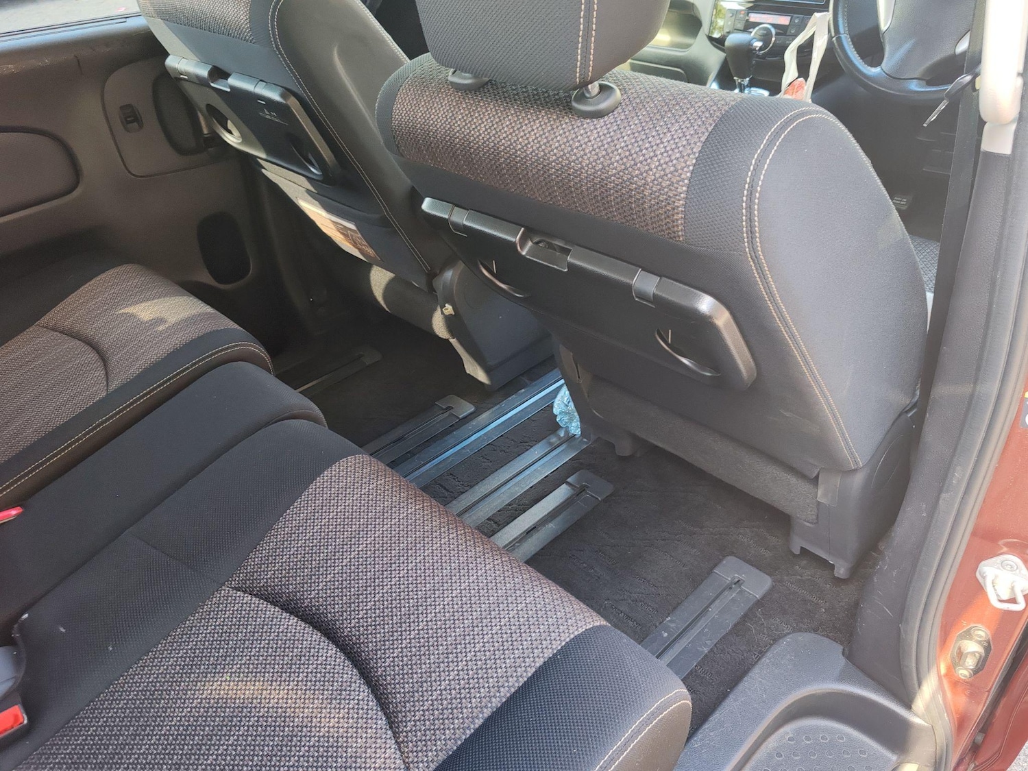 Used Nissan Serena 2025 for sale - 76660584: Photo 28