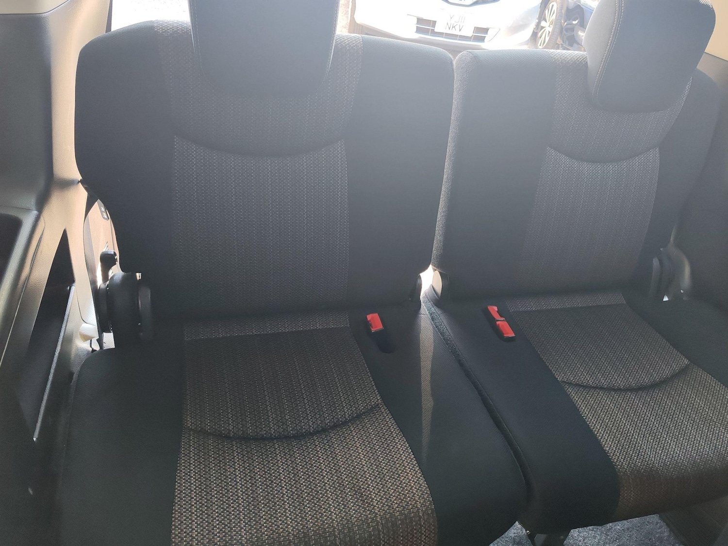 Used Nissan Serena 2025 for sale - 76660584: Photo 33