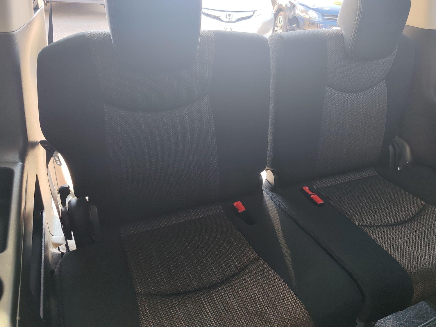 Used Nissan Serena 2025 for sale - 76660584: Photo 35