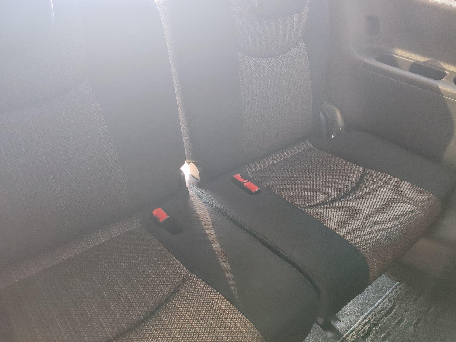 Used Nissan Serena 2025 for sale - 76660584: Photo 36