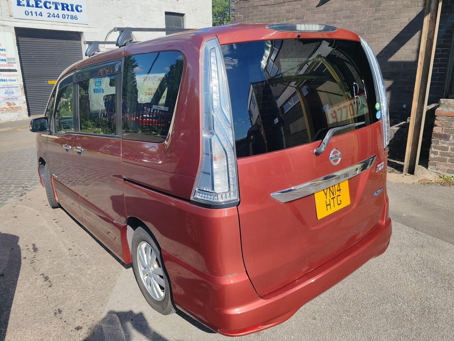 Used Nissan Serena 2025 for sale - 76660584: Photo 9