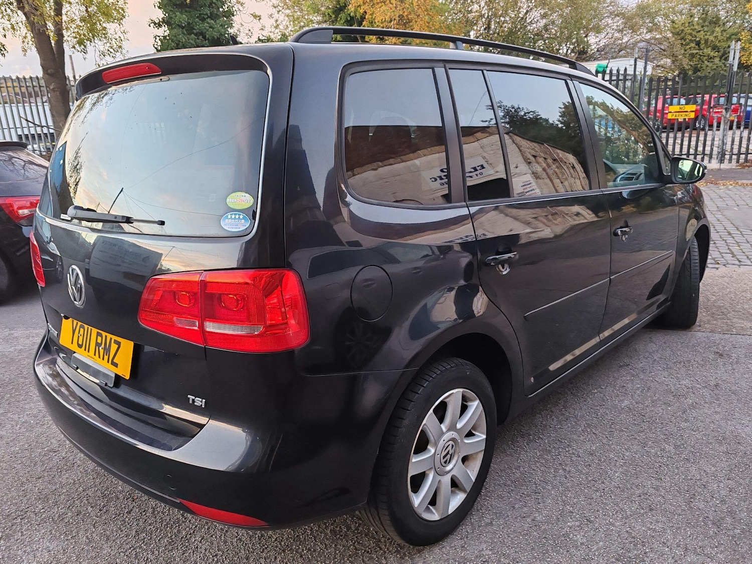 Used Volkswagen Polo 2011 for sale - 76660569: Photo 13