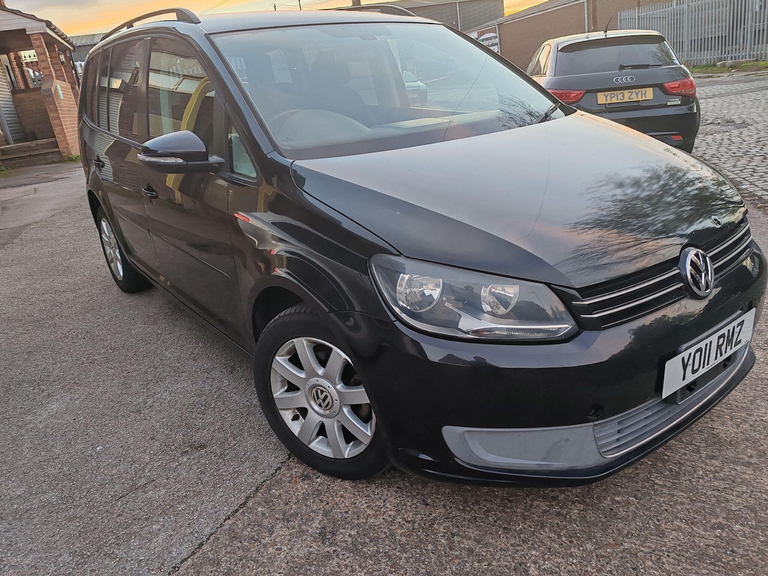 Used Volkswagen Polo 2011 for sale - 76660569: Photo 19