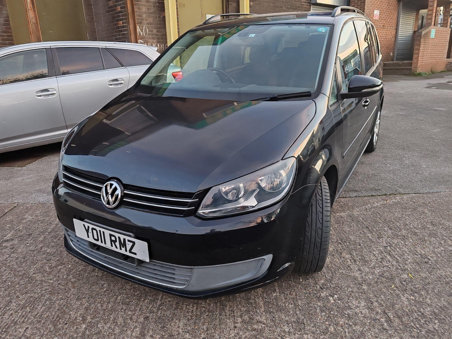 Used Volkswagen Polo 2011 for sale - 76660569: Photo 4