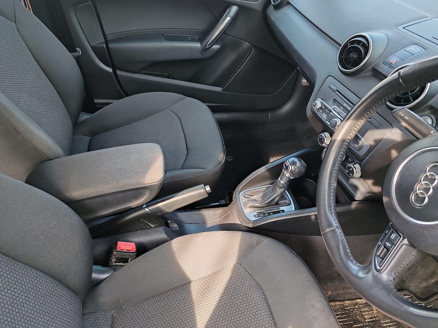 Used Nissan Note 2014 for sale - 77977647: Photo 26