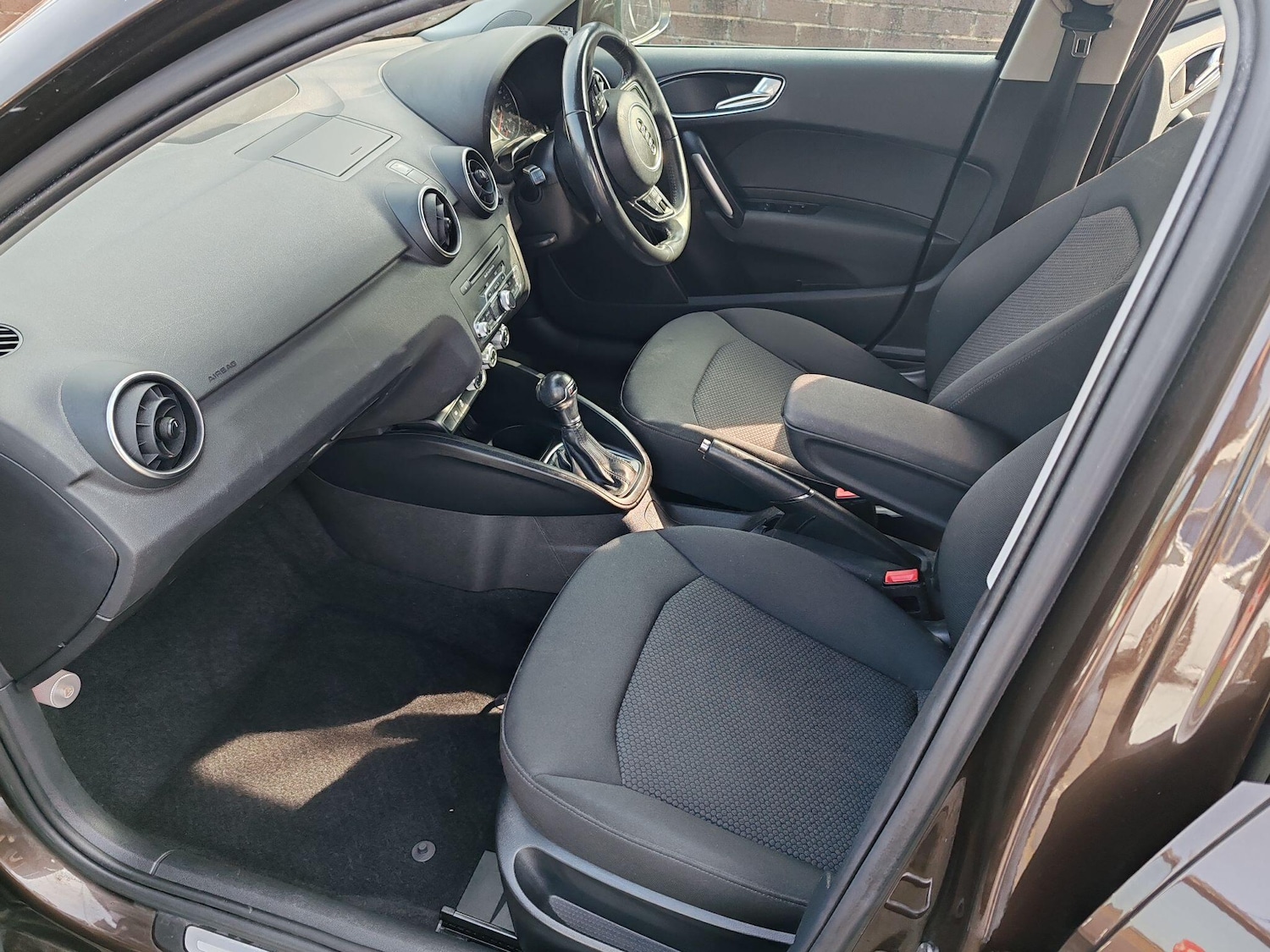 Used Nissan Note 2014 for sale - 77977647: Photo 33