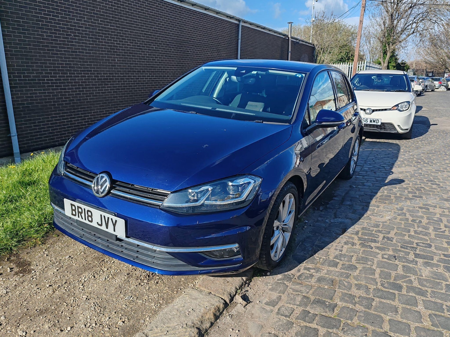 Used Volkswagen Golf for sale - 78062957: Photo 2