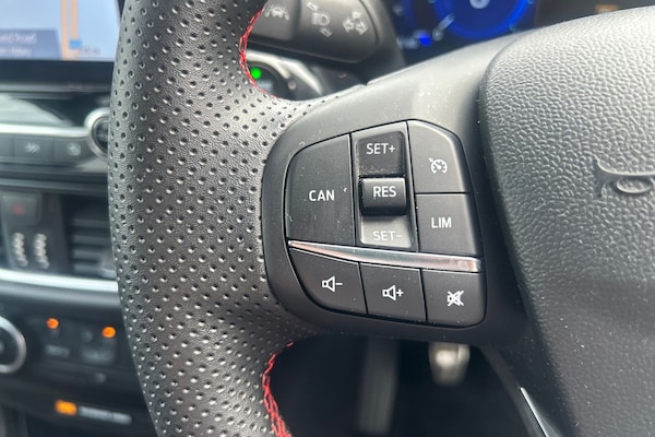 Used Ford Puma 2021 for sale - 75698631: Photo 21