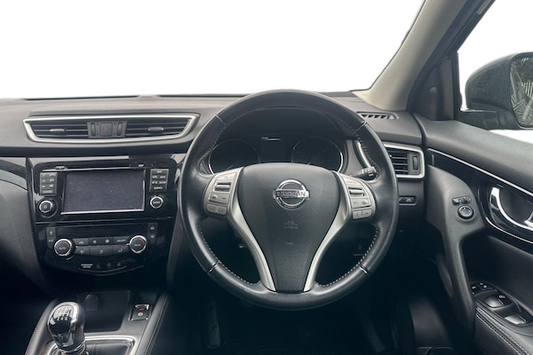 Used Nissan Qashqai 2017 for sale - 75734941: Photo 11