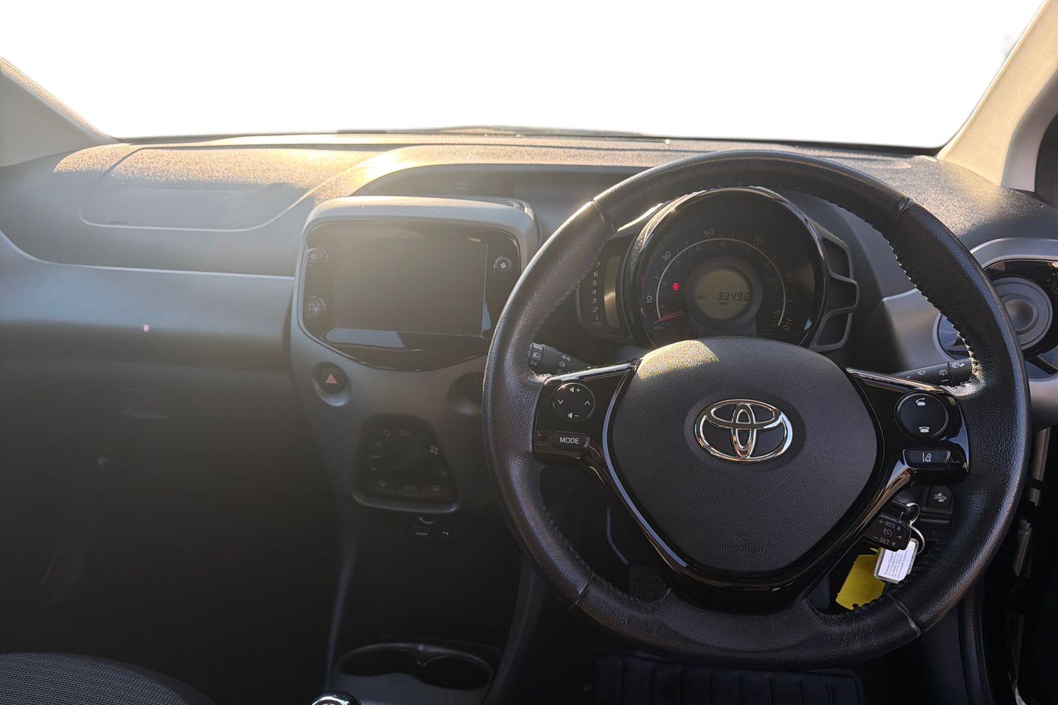 Used Toyota AYGO 2021 for sale - 78014429: Photo 11