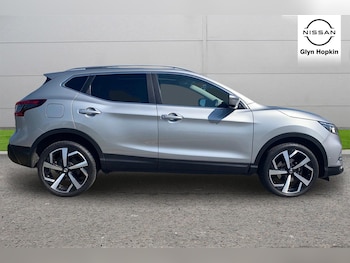 Used Nissan Qashqai 2019 for sale - 76196112: Photo 2
