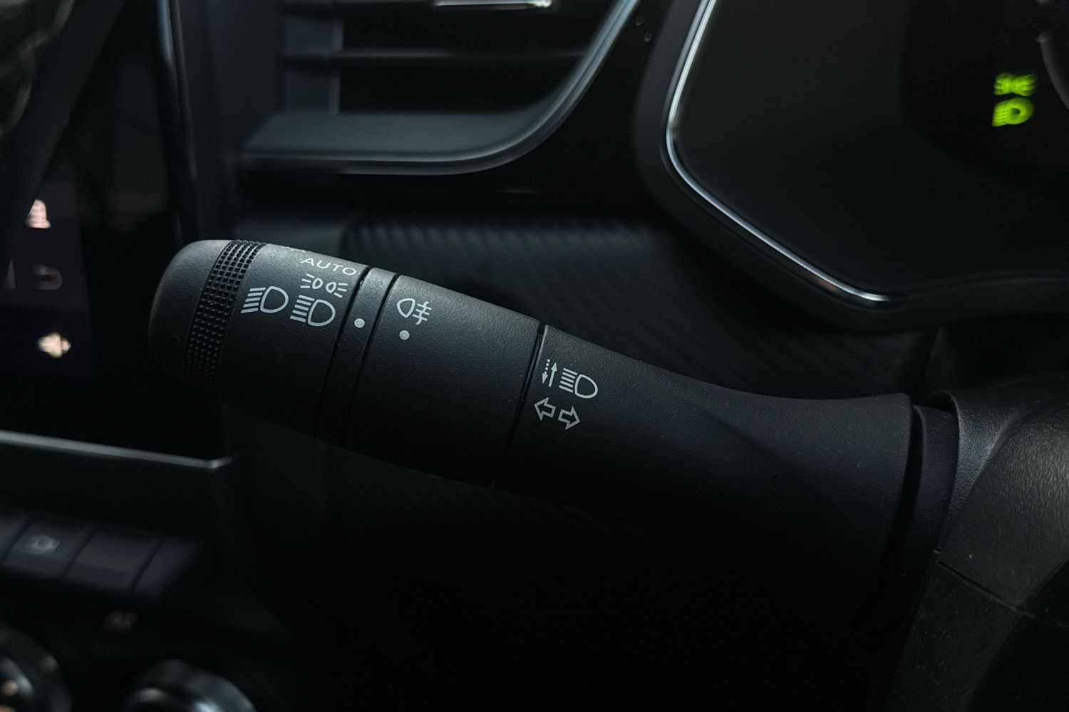 Used Renault Captur 2023 for sale - 76966761: Photo 28