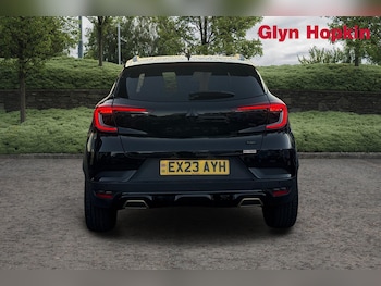 Used Renault Captur 2023 for sale - 76966761: Photo