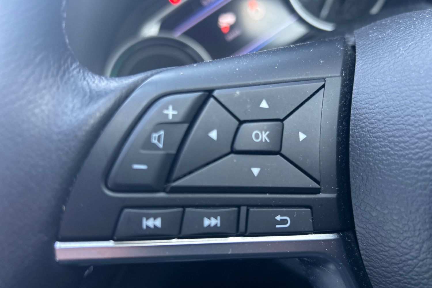 Used Nissan Juke 2023 for sale - 77151459: Photo 21