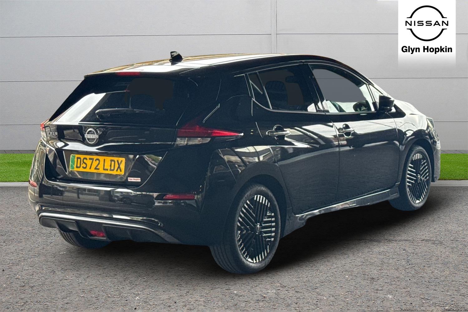 Used Nissan Leaf 2022 for sale - 77614382: Photo 3