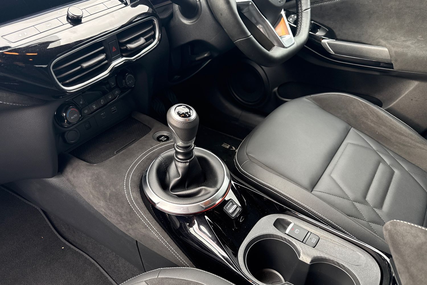 Used Nissan Juke 2025 for sale - 75815439: Photo 14