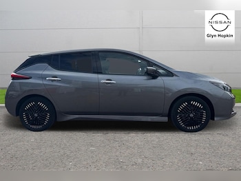 Used Nissan Leaf 2022 for sale - 75692102: Photo