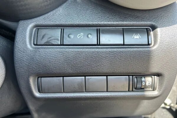 Used Nissan Juke 2022 for sale - 75066587: Photo 32