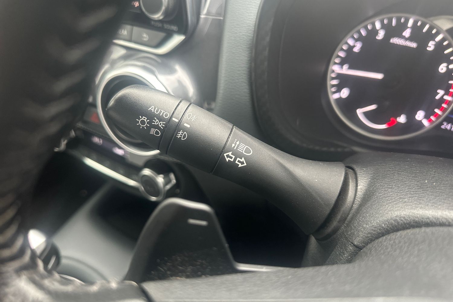 Used Nissan Juke 2020 for sale - 76130585: Photo 38