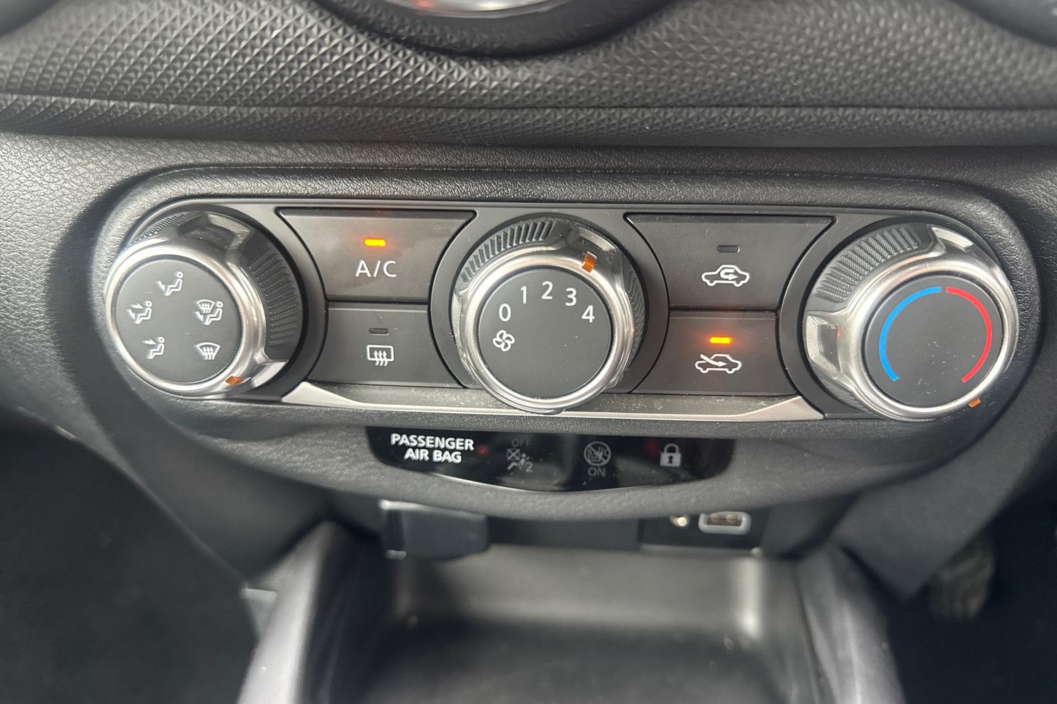 Used Nissan Juke 2023 for sale - 77300371: Photo 15