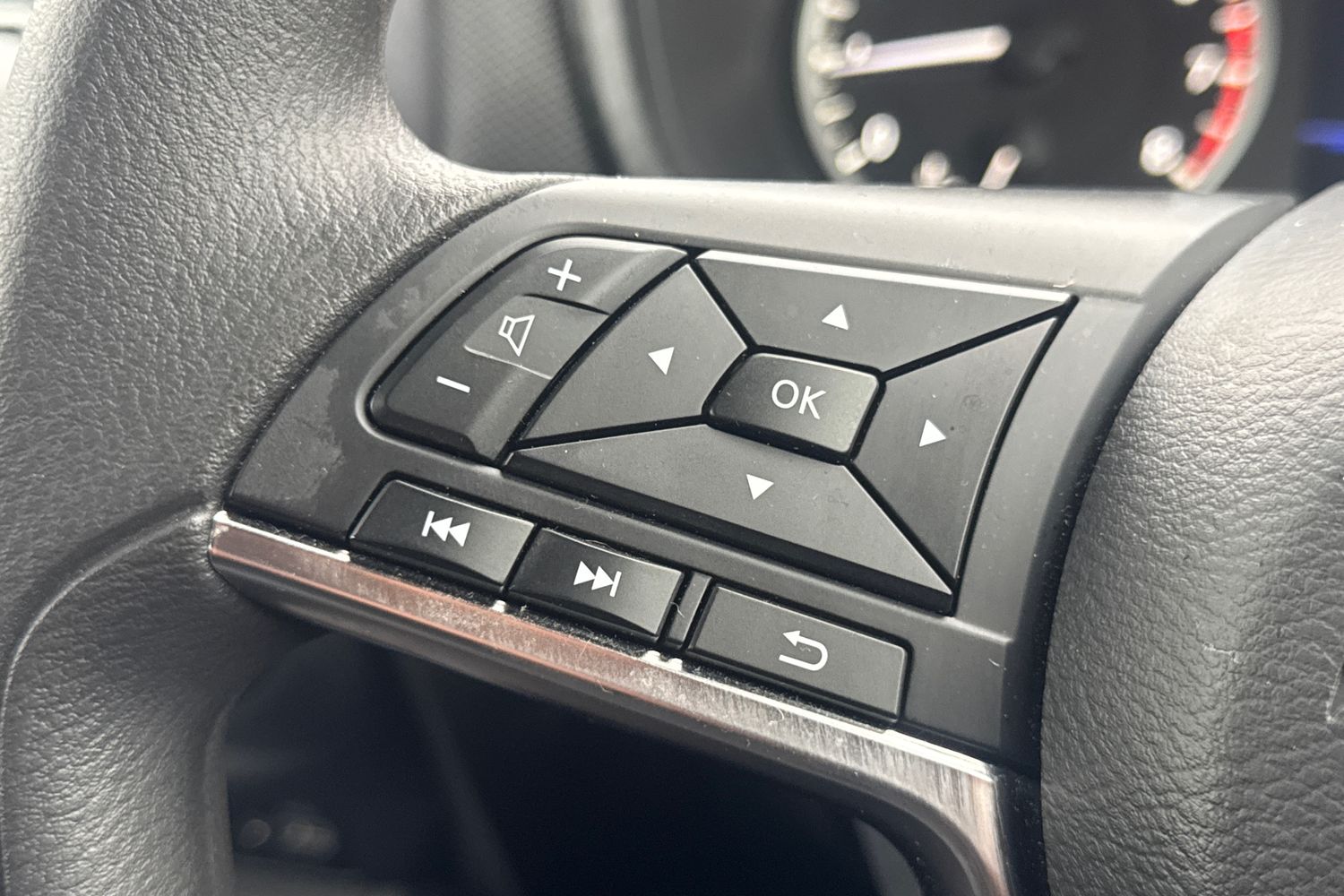 Used Nissan Juke 2023 for sale - 77300371: Photo 21