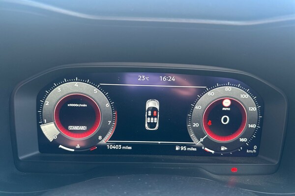 Used Nissan Juke 2024 for sale - 74805412: Photo 37