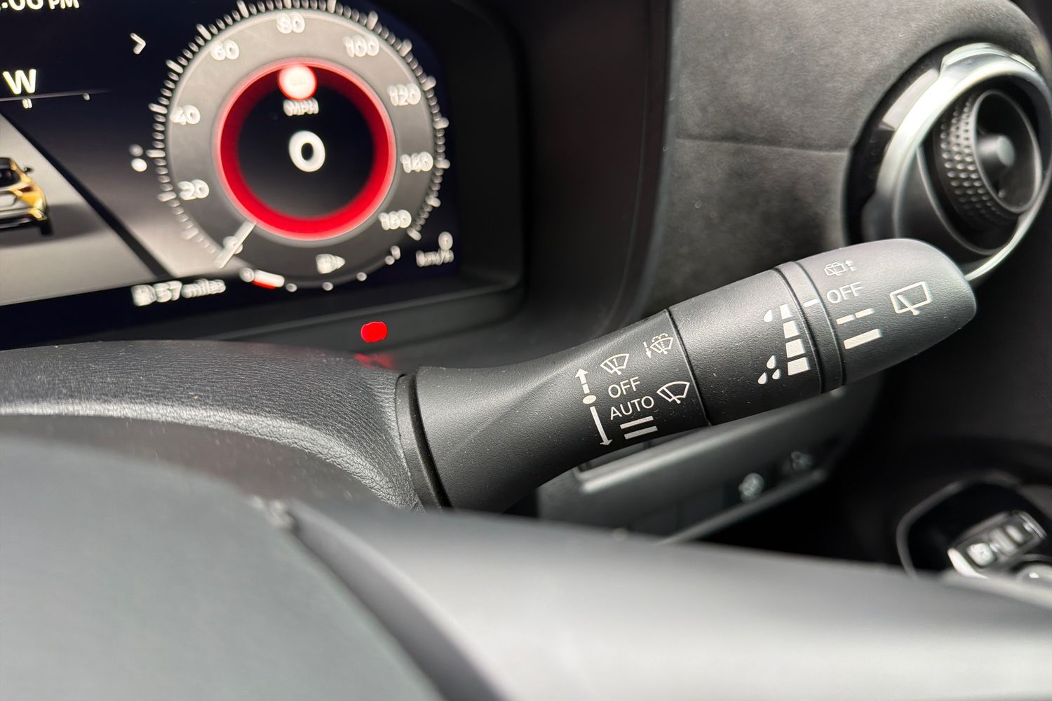 Used Nissan Juke 2025 for sale - 77492654: Photo 30