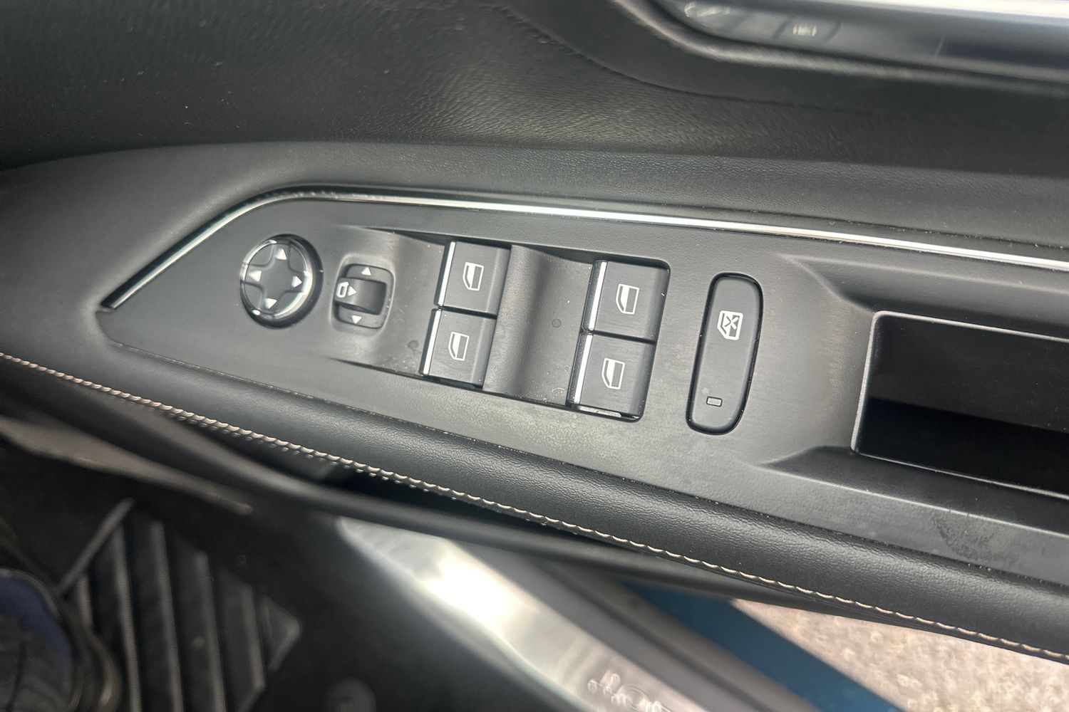 Used Peugeot 3008 2022 for sale - 75751396: Photo 16