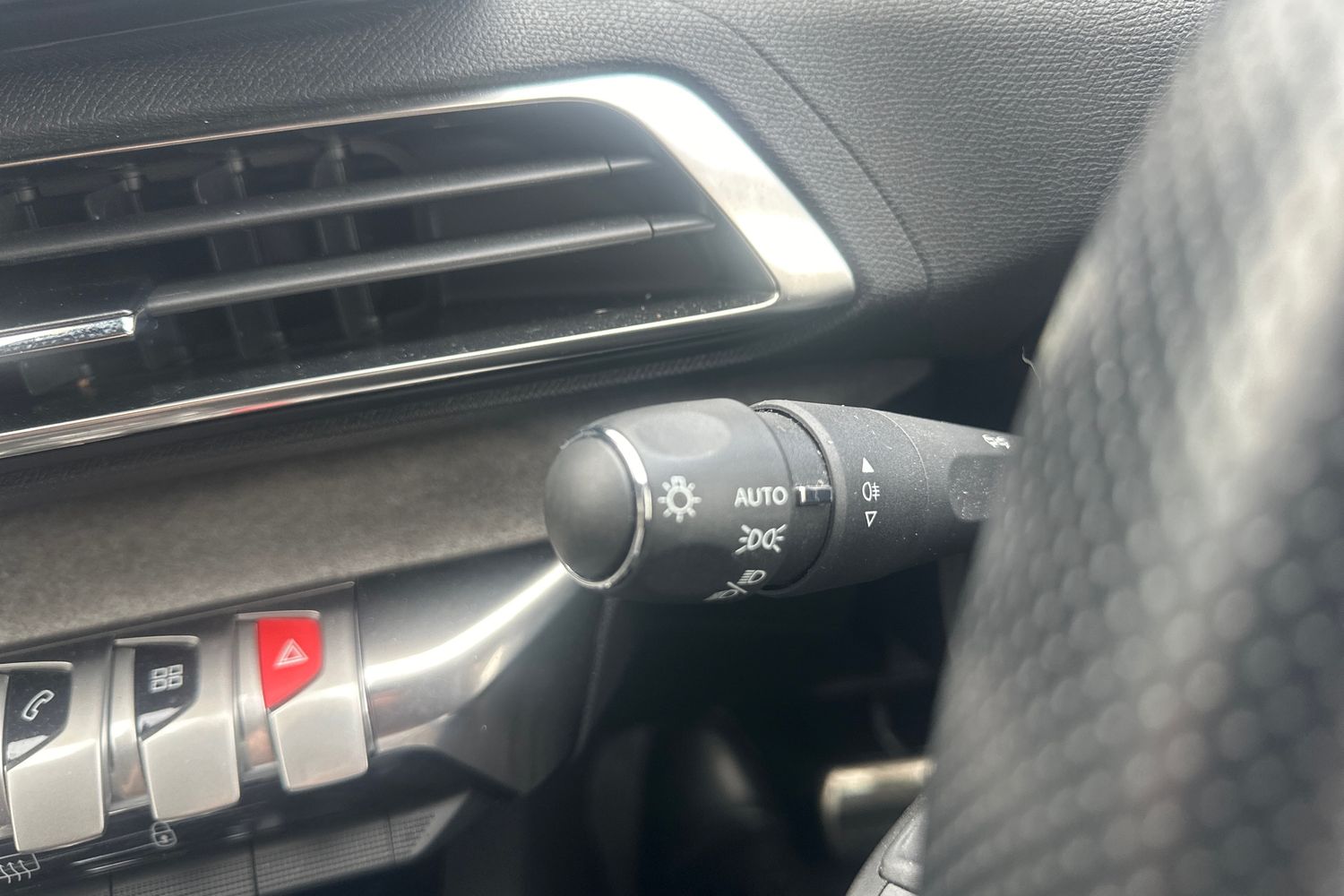 Used Peugeot 3008 2022 for sale - 75751396: Photo 25