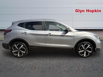 Used Nissan Qashqai 2017 for sale - 78678024: Photo