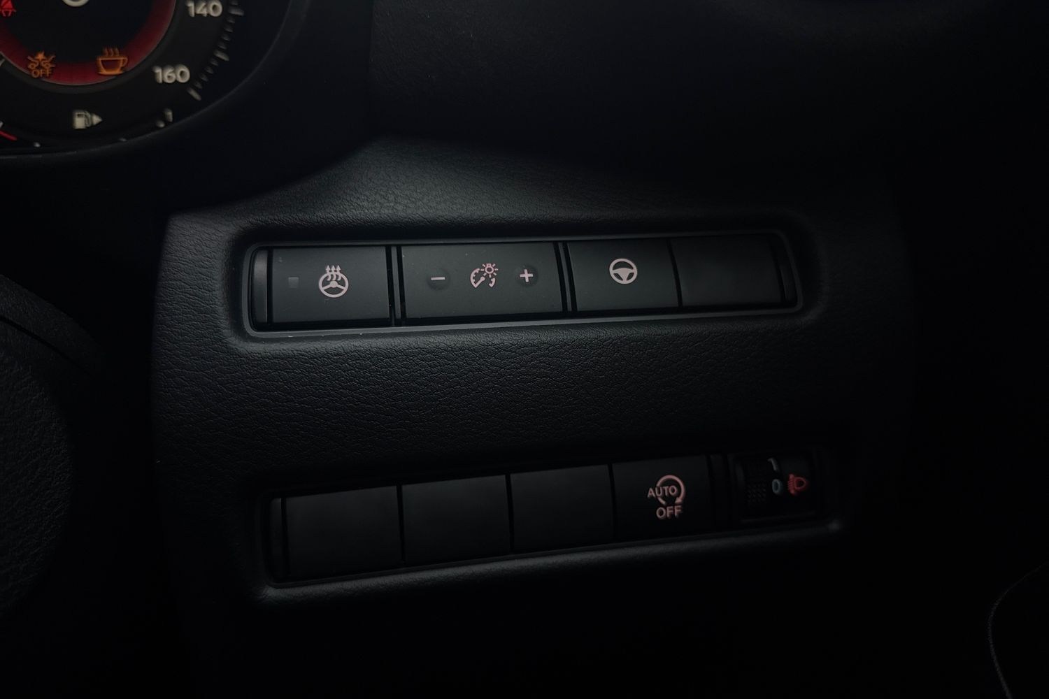 Used Nissan Juke 2024 for sale - 76915026: Photo 38