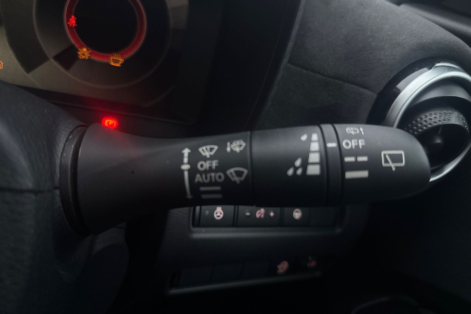 Used Nissan Juke 2024 for sale - 76915026: Photo 39