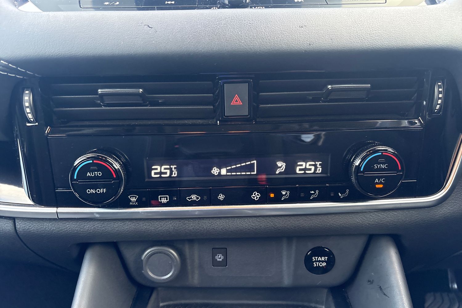 Used Nissan Qashqai 2022 for sale - 76312158: Photo 15