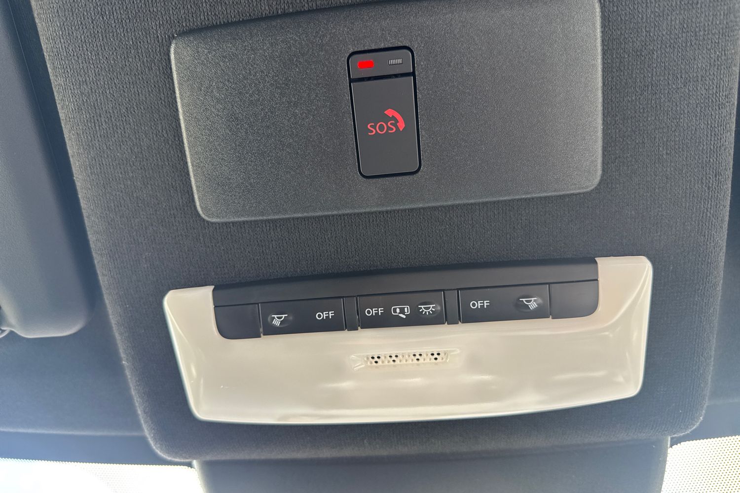 Vehicle 28