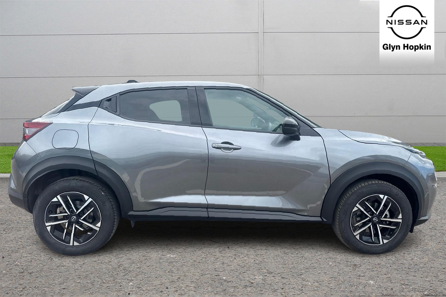 Used Nissan Juke 2024 for sale - 75602867: Photo 2