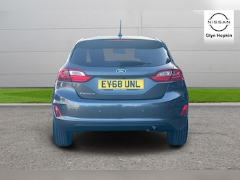 Used Ford Fiesta 2018 for sale - 75921881: Photo