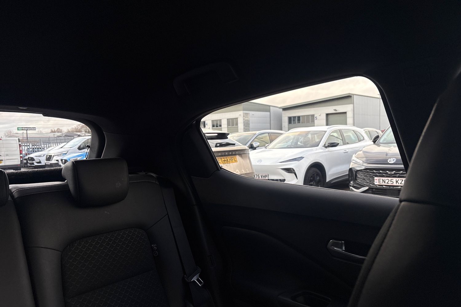 Used Nissan Juke 2023 for sale - 77300420: Photo 33